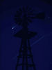 Hale-Bopp_Comet_with_Windmill.jpg